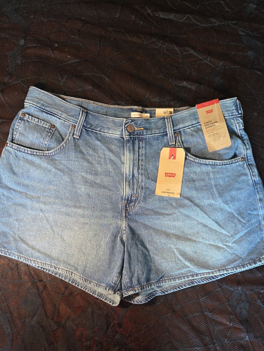 Levi's Women's Cinch Mid-Thigh Shorts - Lift Up 34
